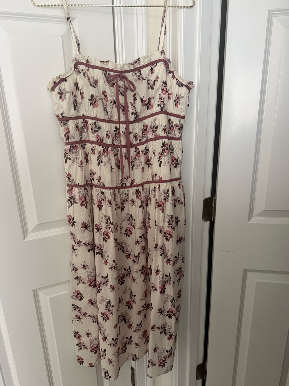 Storia Cream Midi Dress m